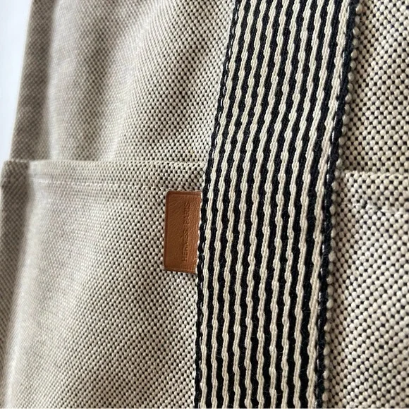 Hermes Toile Fourre-Tout MM Tote Bag - Picture 8 of 16
